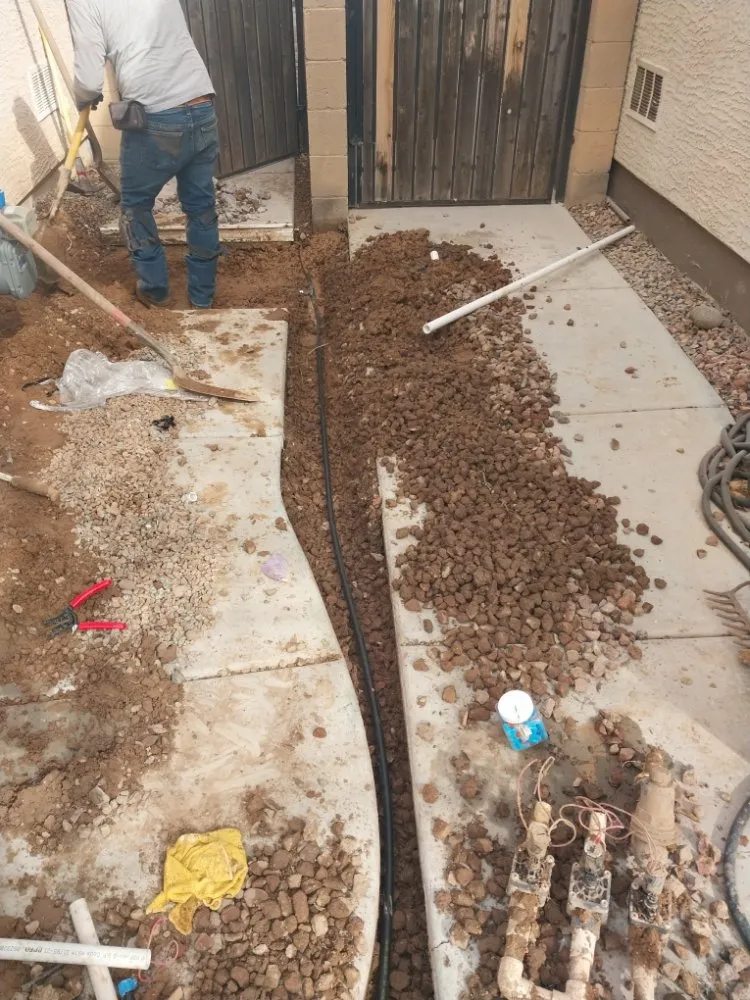 Reliable garden landscaping in Phoenix, AZ by Santos General Landscaping