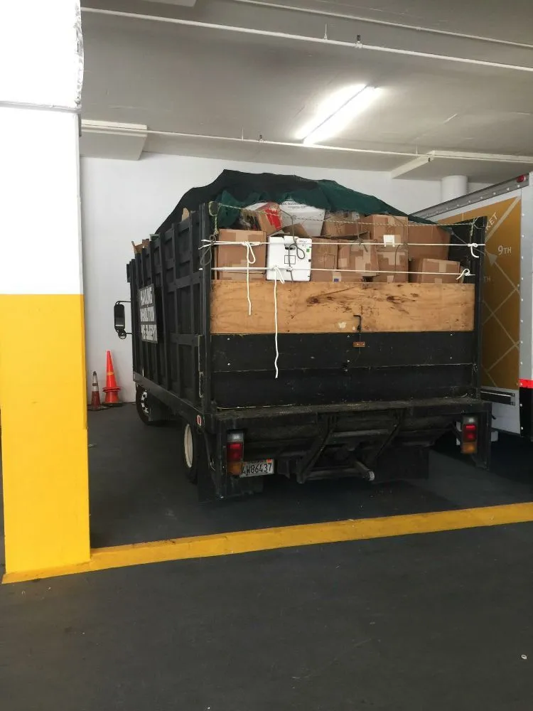 Custom lawn mowing service in San Francisco, CA by Santos Hauling