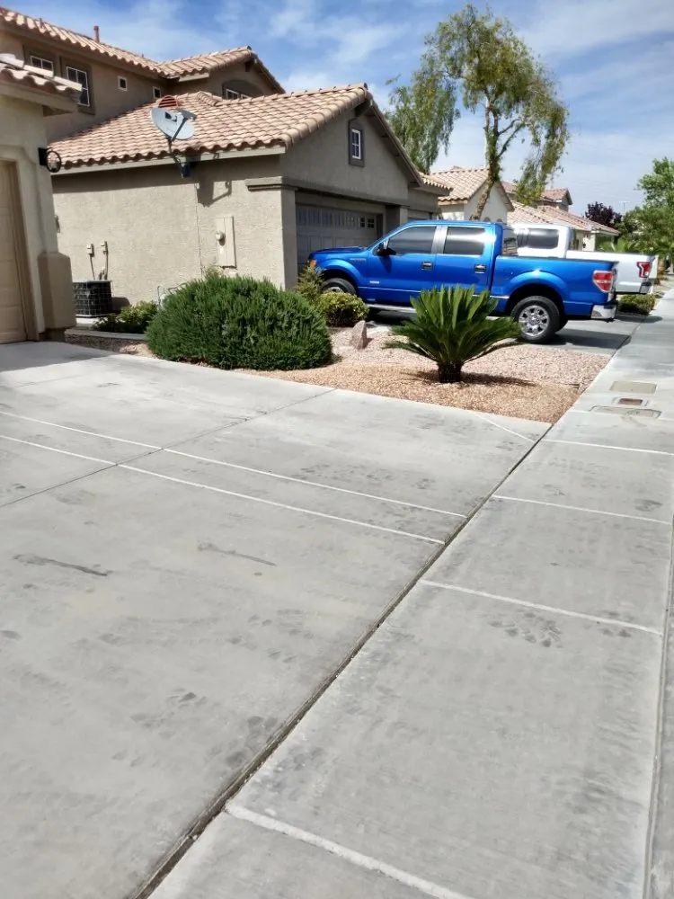 Reliable lawn care service in North Las Vegas, NV by Santos Landscape