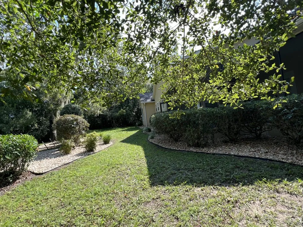 Custom lawn care service experts serving Waycross, GA - Santos Landscape