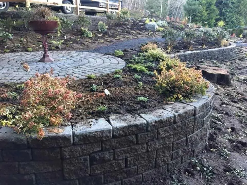 Custom garden landscaping in Bremerton, WA - Santos Landscaping & Maintenance
