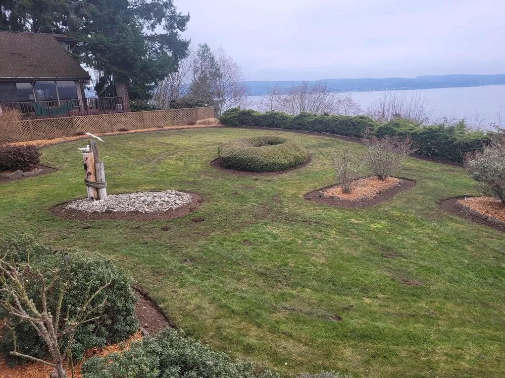 Custom garden landscaping in Bremerton, WA - Santos Landscaping & Maintenance