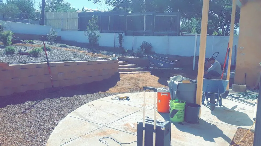 Custom yard maintenance in Albuquerque, NM by Santos Landscaping & Maintenance Services