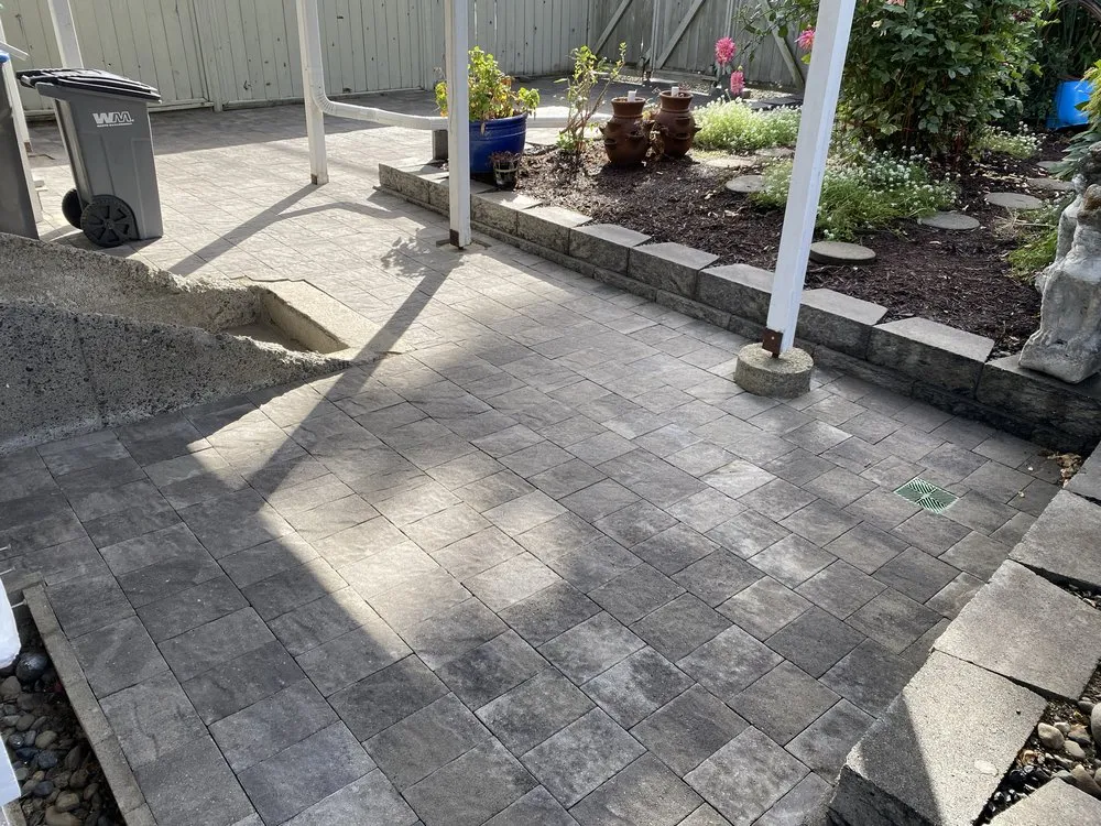 Top-rated garden landscaping for outdoor upgrades across Bremerton, WA - Santos Landscaping NW