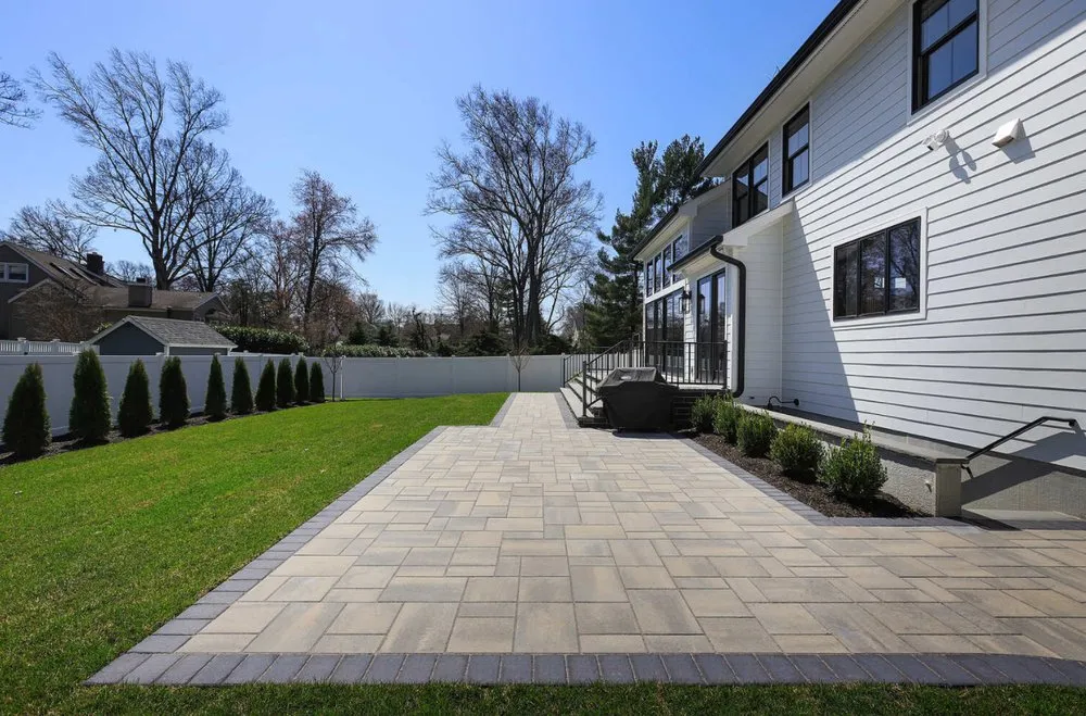 Local yard cleanup service experts serving Scotch Plains, NJ - Santos Landscaping