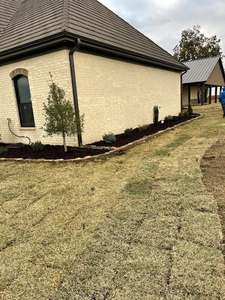 Expert garden landscaping for outdoor upgrades in Augusta, AR by Santo’s Landscaping Service