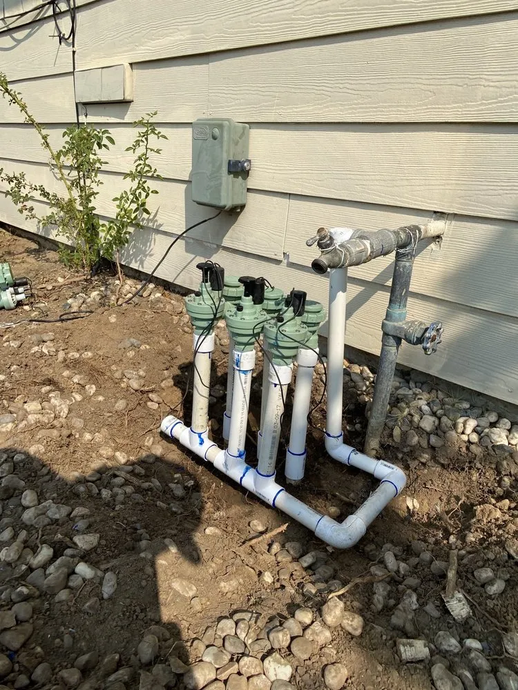 Affordable lawn care service for homes across Sacramento, CA - Santos Lawn Care