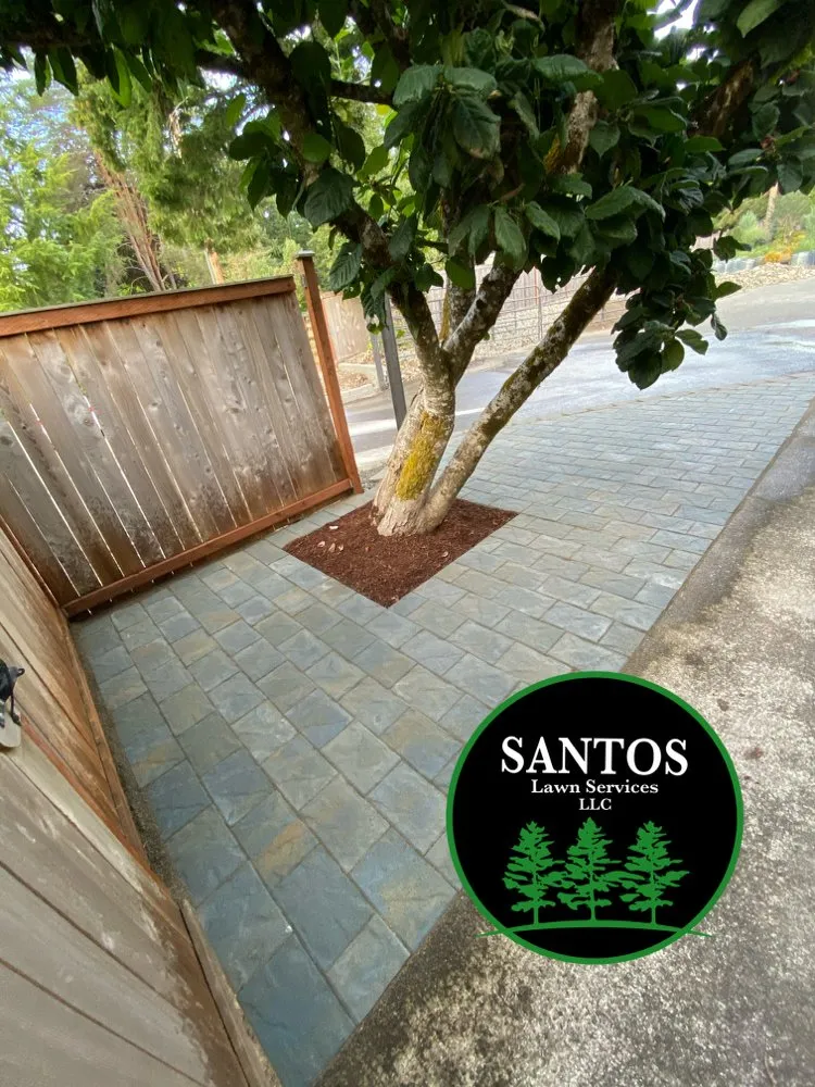 Custom lawn mowing service for homes across Puyallup, WA - Santos Lawn Services