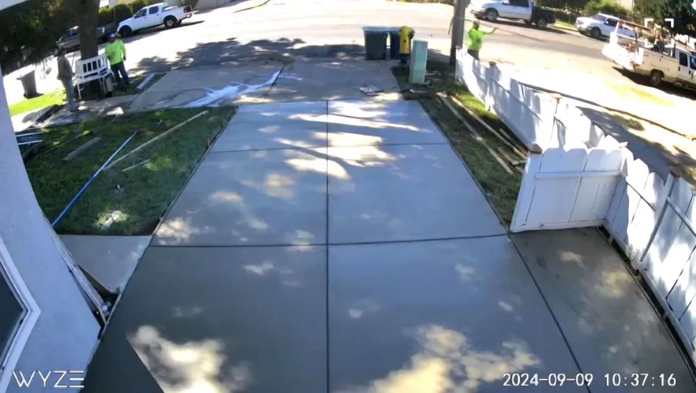 Local garden landscaping for year-round maintenance in Merced, CA by Santos Valley Landscape Design