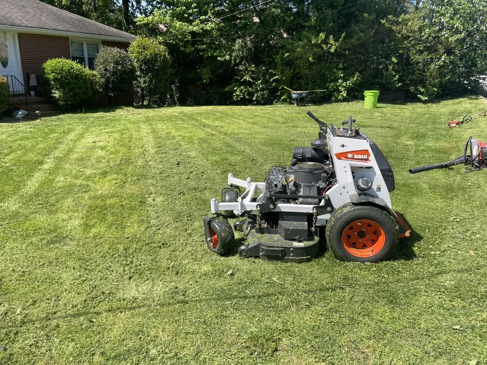 Local lawn mowing service experts serving Marietta, GA - Sapo landscape
