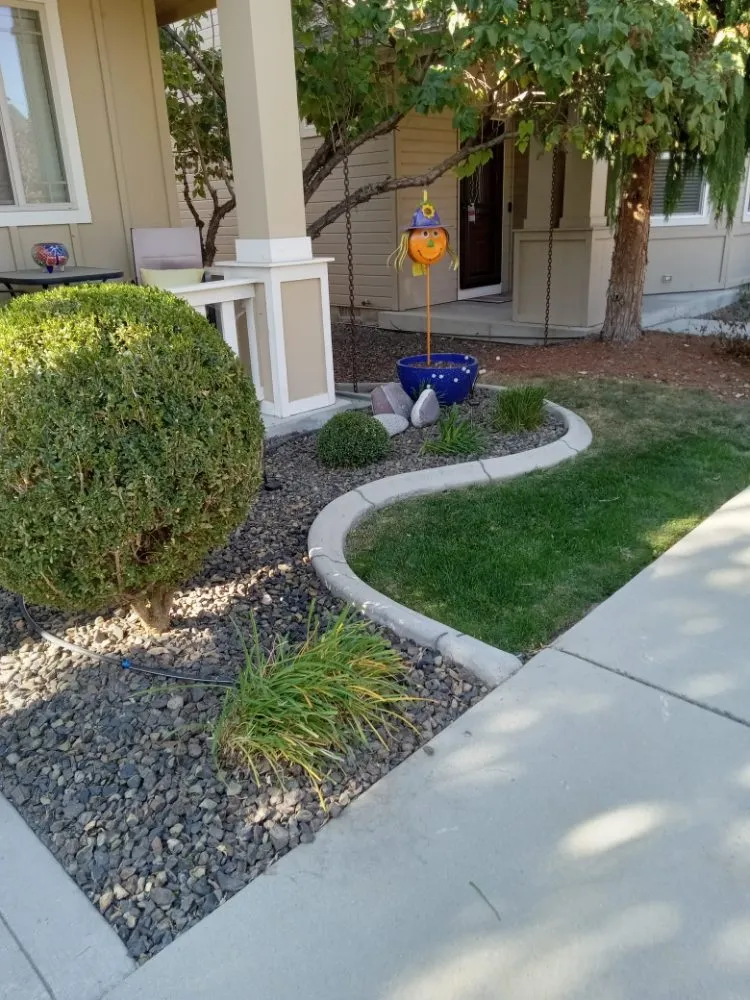 Top-rated lawn care service for beautiful yards across Kuna, ID - Sapphire Lawn Services