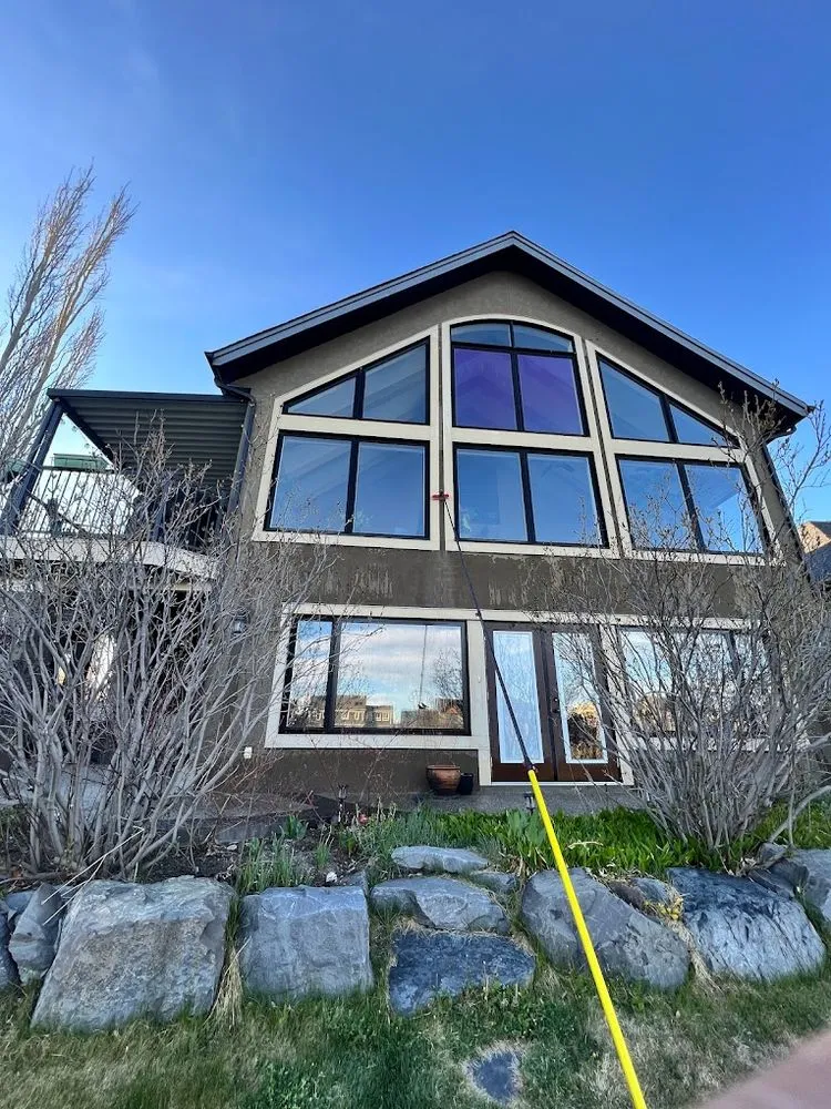 Reliable landscaping services experts serving Calgary, MT - Sapphireum Services - Calgary