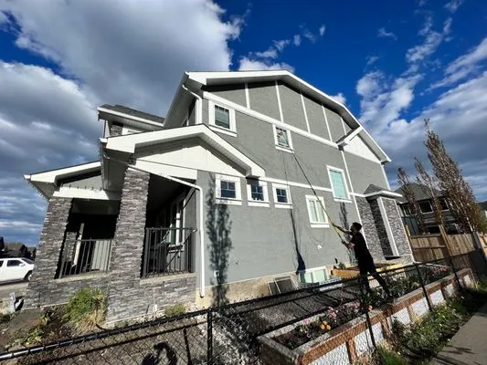 Sapphireum Services - Calgary