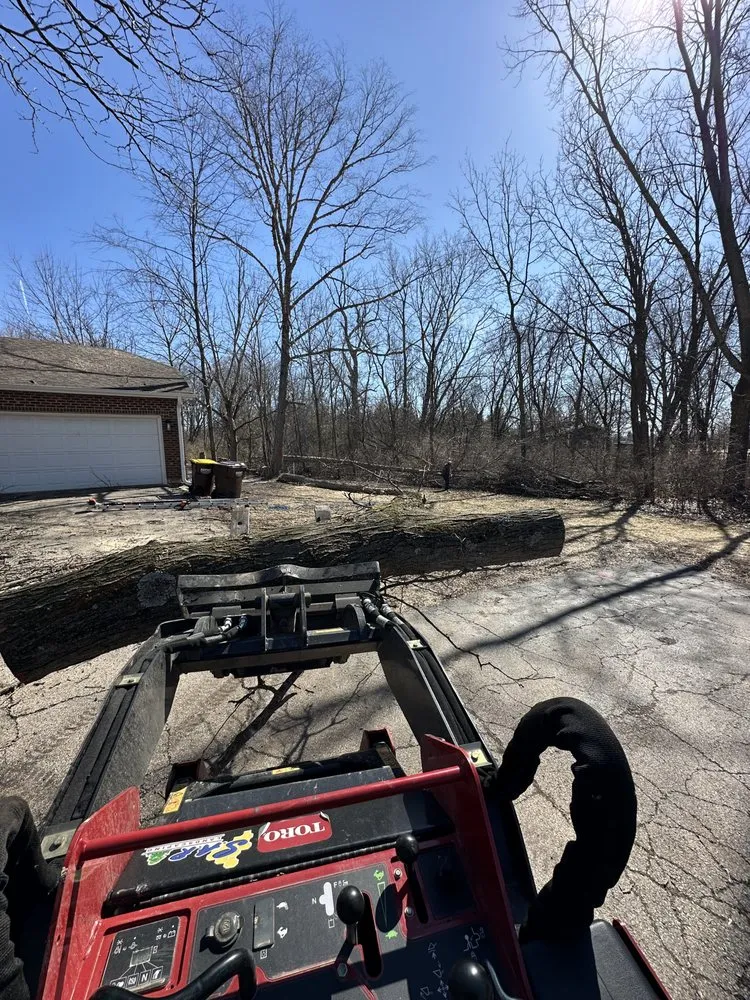 Professional lawn mowing service experts serving Elgin, IL - SAR Landscaping Contractors