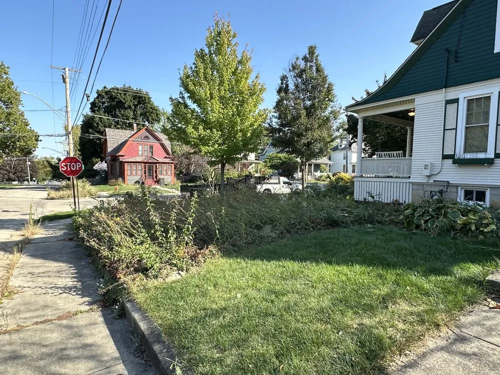 Top-rated garden landscaping for homes across Elgin, IL - SAR Landscaping Contractors