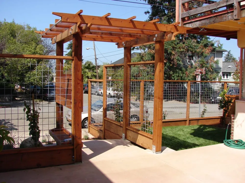 Custom lawn care service experts serving Richmond, CA - Sarah Ray Design