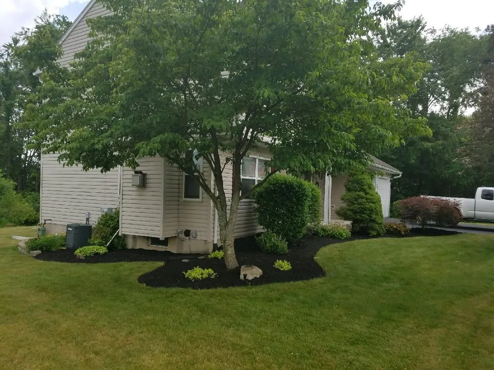 Professional garden landscaping in Scranton, PA by Sara's Landscaping
