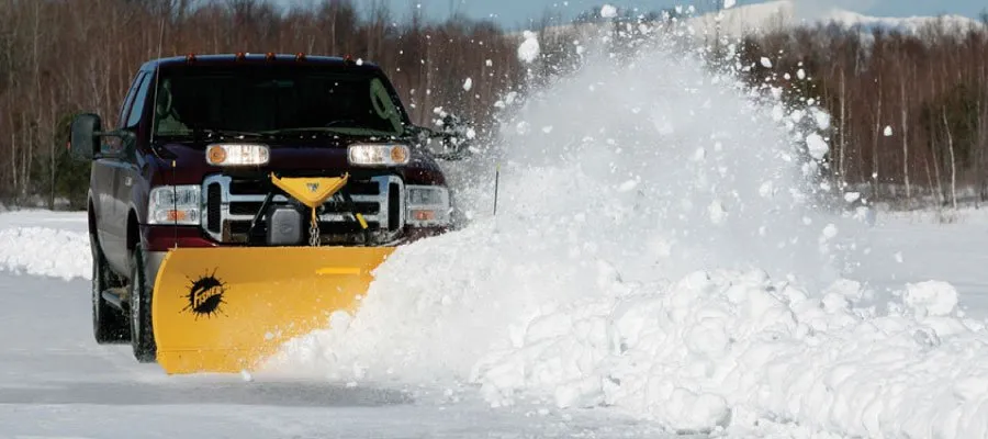 Top-rated yard cleanup service for residential properties in Sycamore, IL by Sarasota Lawn