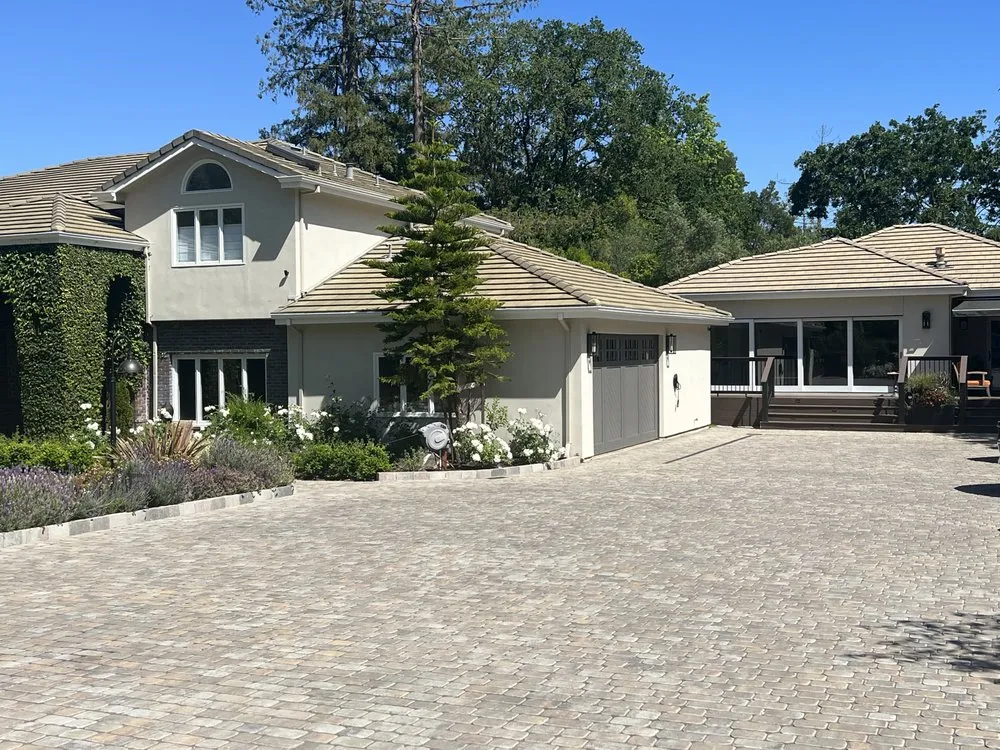 Custom landscape design experts serving Los Gatos, CA - Saratoga Pavers