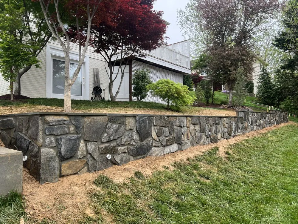 Custom landscape design near you in Gaithersburg, MD by Saravia Landscaping Services