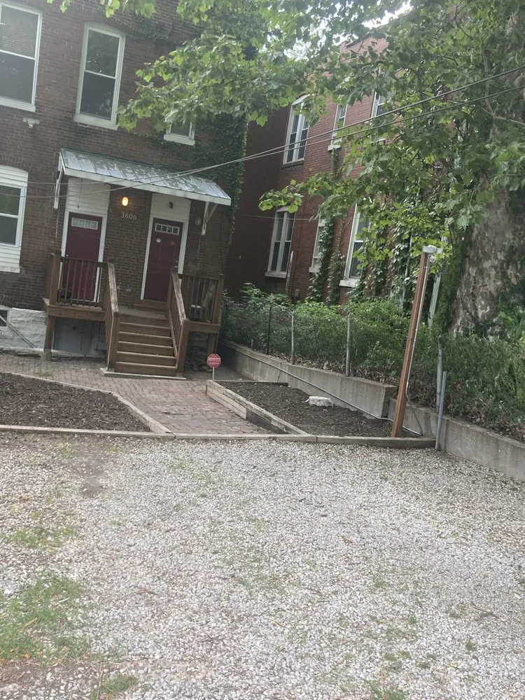 Trusted landscape design in Saint Louis, MO by SARR Landscaping & Lawn Care