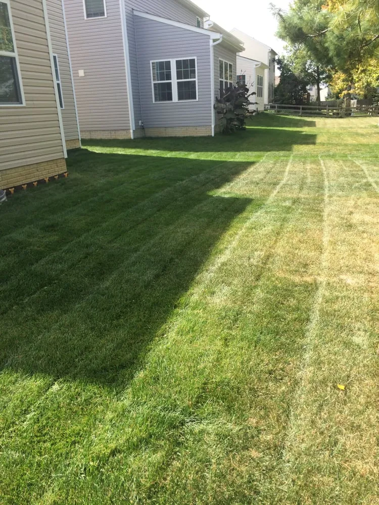 Local outdoor landscaping for beautiful yards in Pataskala, OH by SAS Lawn and Snow Services