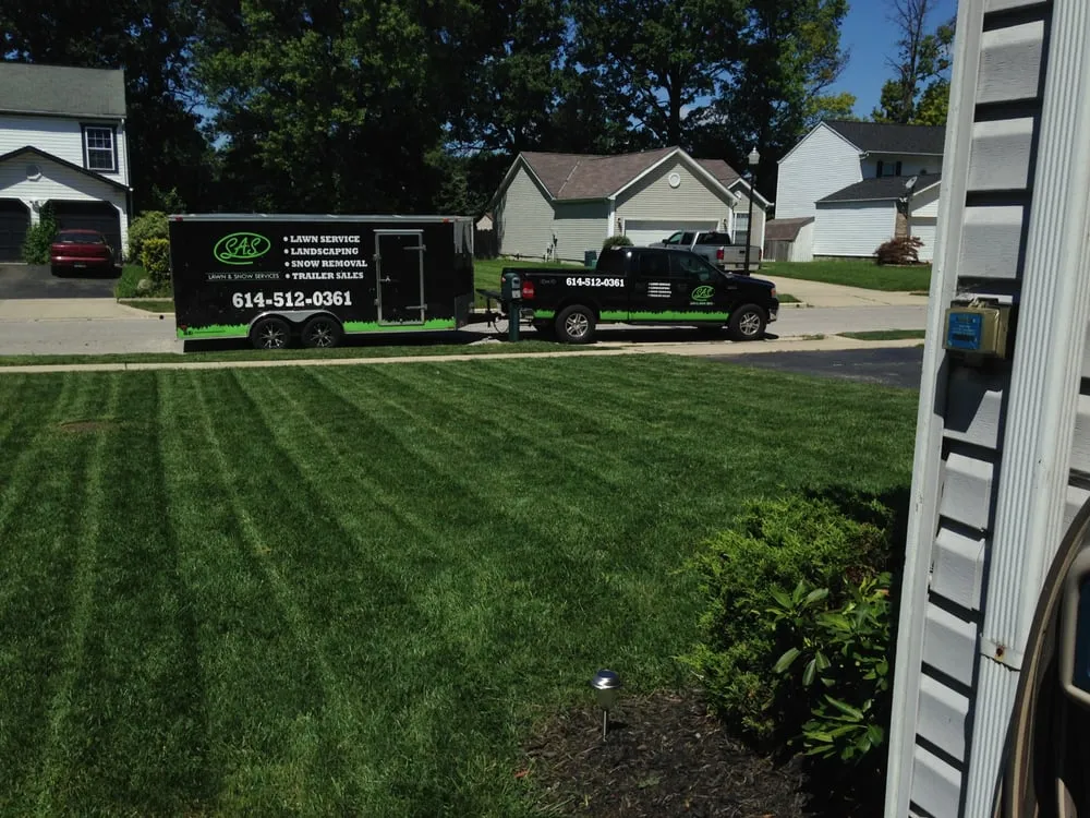 Reliable yard cleanup service for homes in Pataskala, OH by SAS Lawn and Snow Services