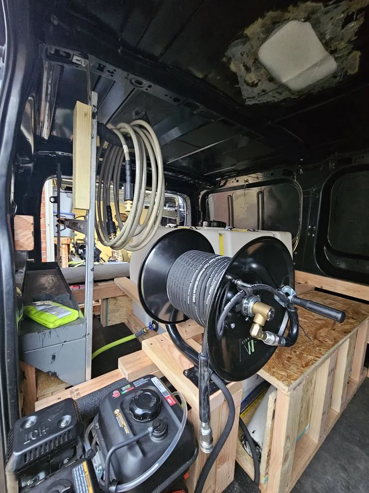 Top-rated outdoor landscaping in Saginaw, TX by Sasquatch mobile wash