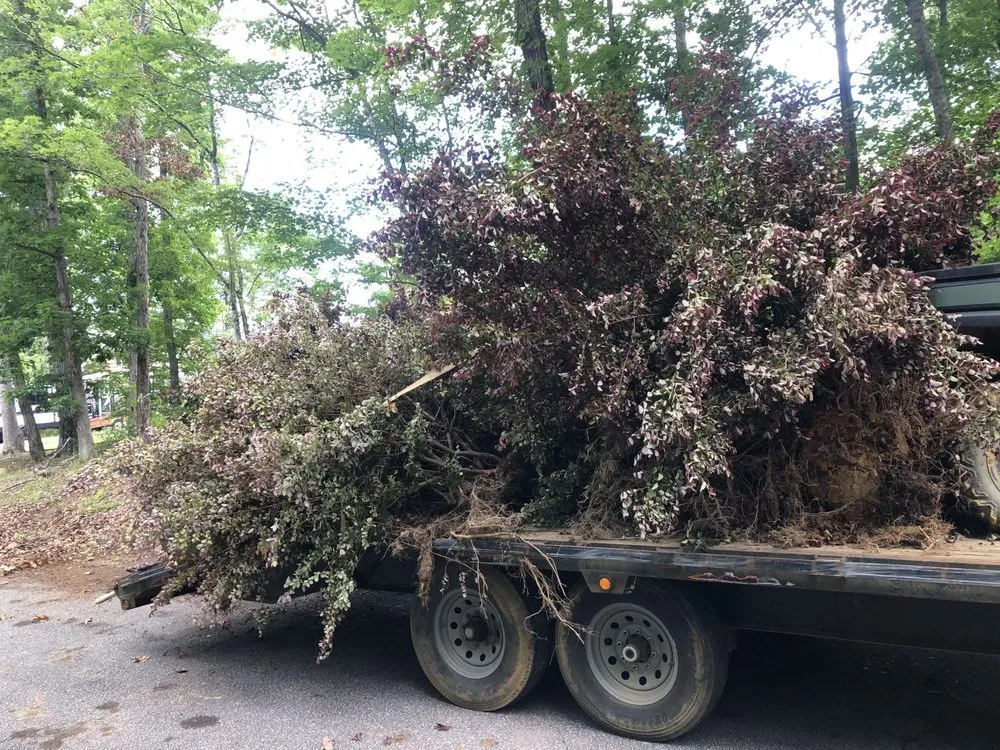 Reliable garden landscaping for year-round maintenance across Laurens, SC - Satterfield’s Landscape Services