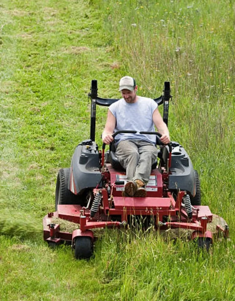 Top-rated outdoor landscaping experts serving Rock Falls, IL - Sauk Valley Property Maintenance