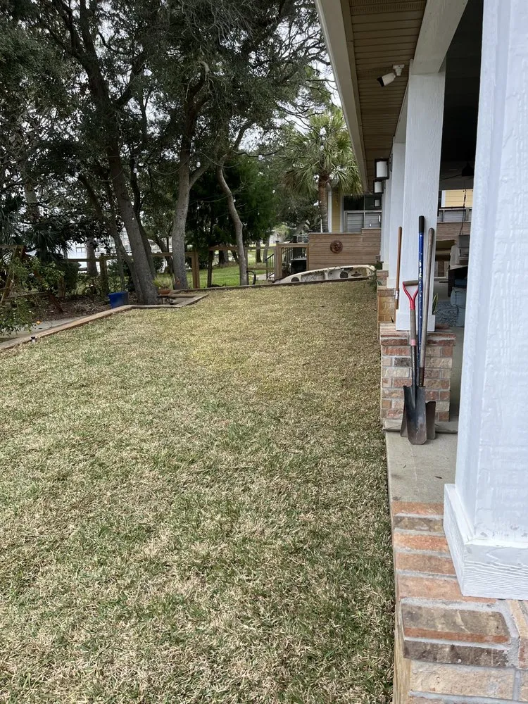 Reliable yard maintenance experts serving Fort Walton Beach, FL - Saul 2 Paul Builders