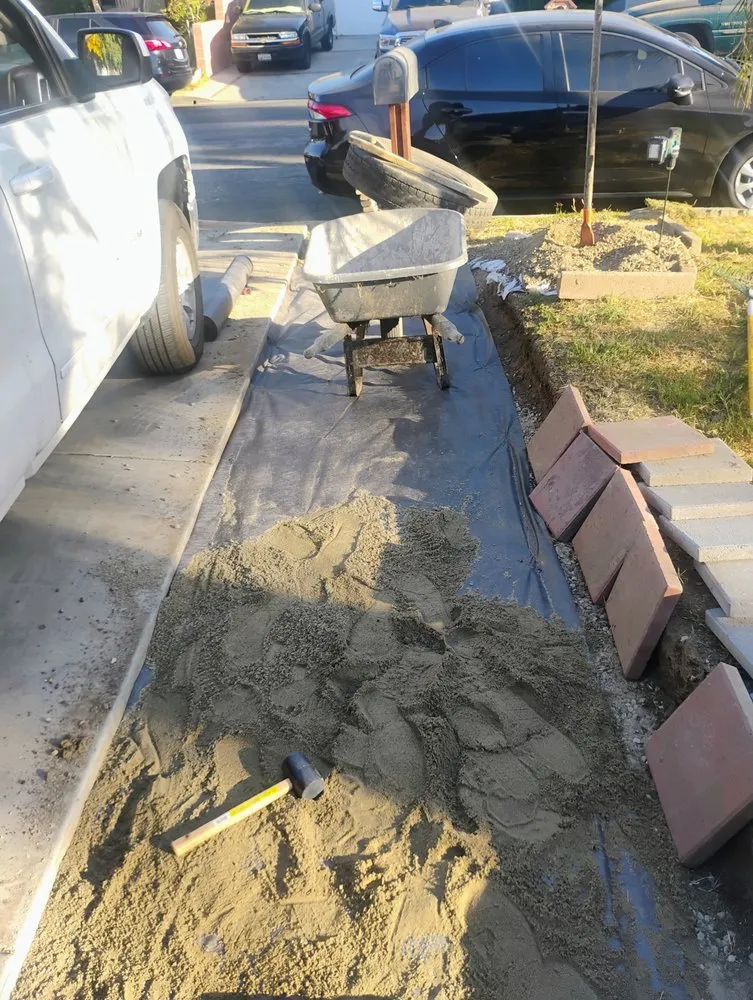 Trusted lawn care service experts serving Monrovia, CA - Saul Call Landscape