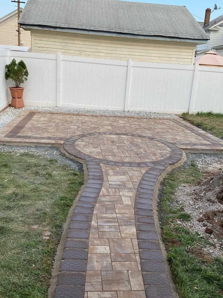 Trusted residential landscaping experts serving Plainfield, NJ - Saul Perez