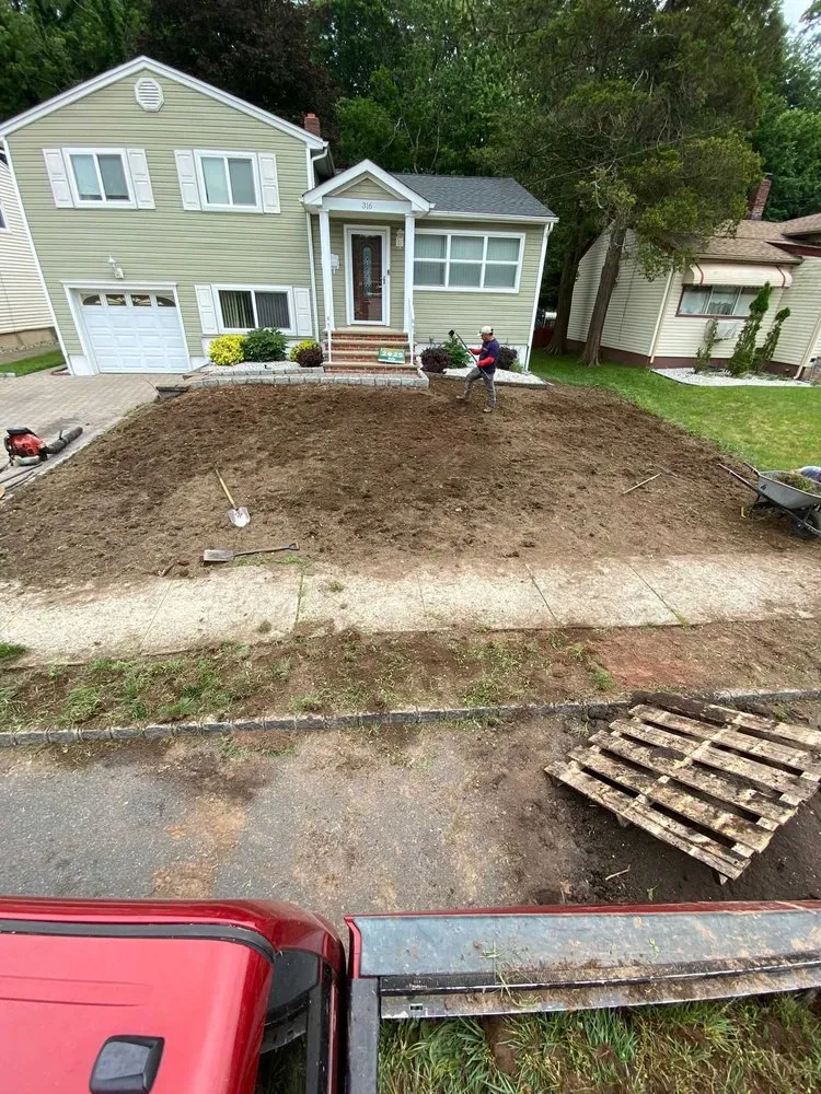 Custom garden landscaping in Plainfield, NJ by Saul Perez