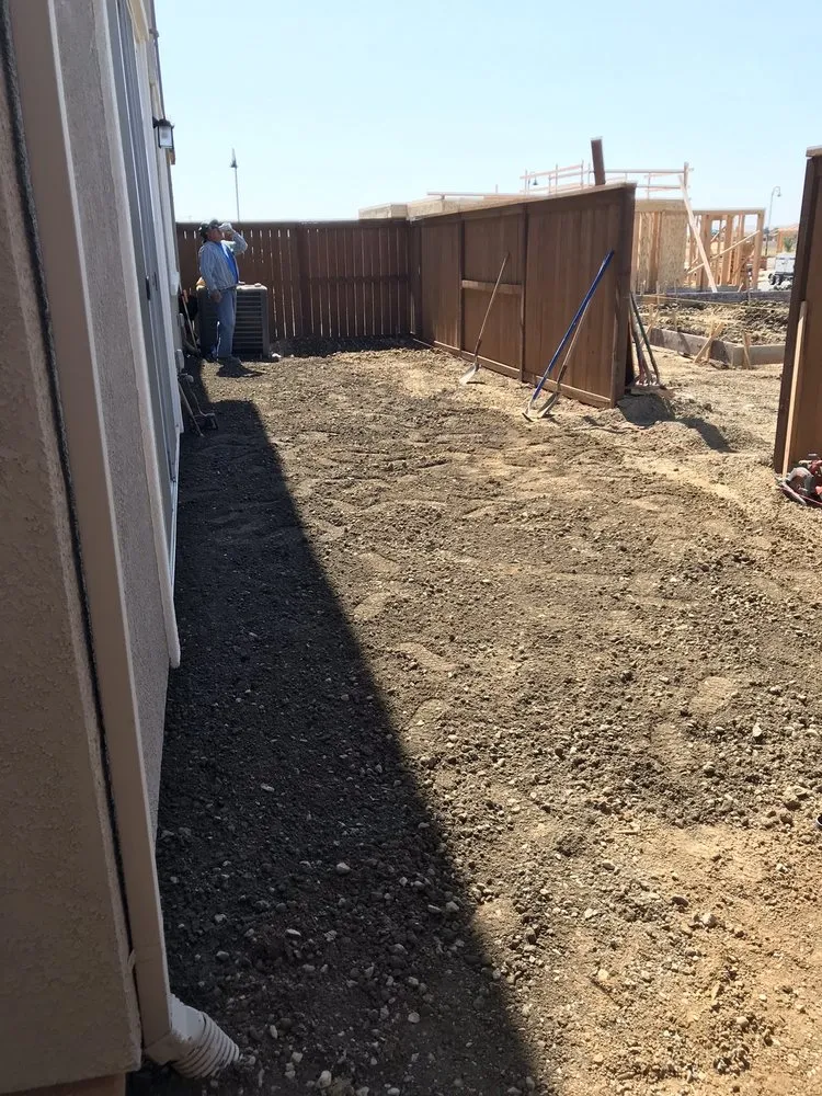 Local residential landscaping experts serving Vacaville, CA - Saul Silva's Construction