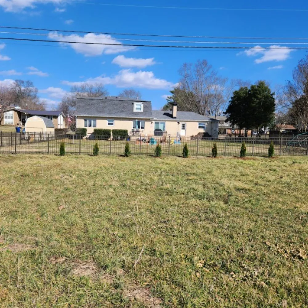 Reliable lawn care service in Pigeon Forge, TN by Sauls Land Management