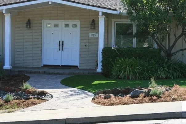 Professional residential landscaping in Novato, CA by Saunders Designs
