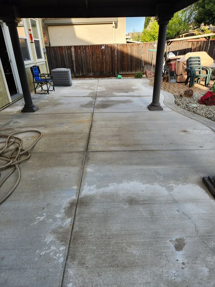 Top-rated garden landscaping for homes in Sacramento, CA by Saunders Landscaping Construction