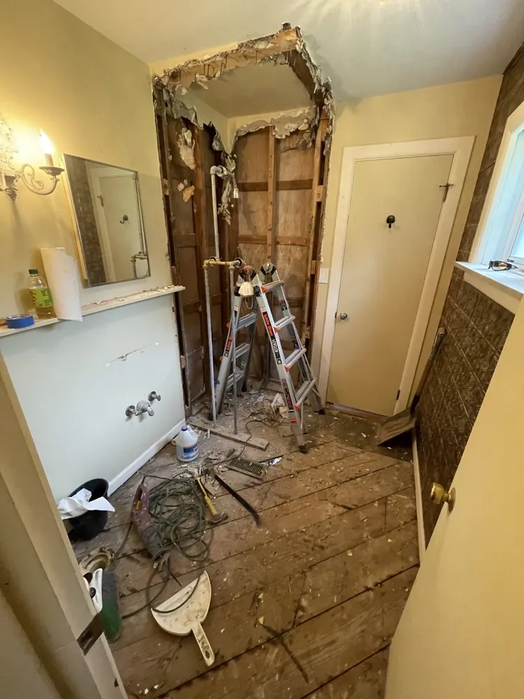 Reliable landscaping services for outdoor upgrades in Tazewell, VA by Saunders Lawn Care