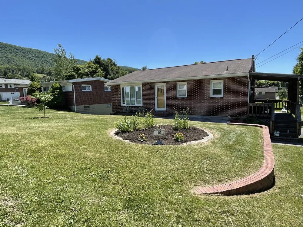 Expert garden landscaping in Tazewell, VA - Saunders Lawn Care