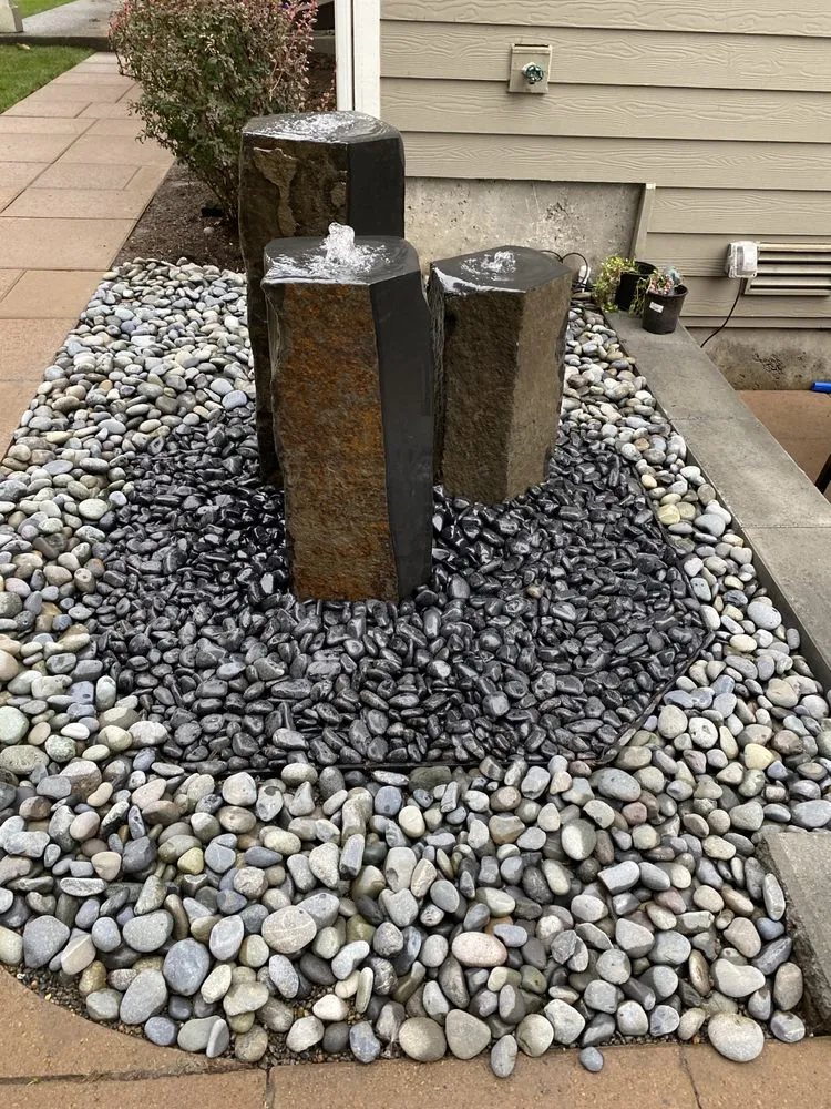 Professional landscaping services in Kent, WA by Sauz Landscaping