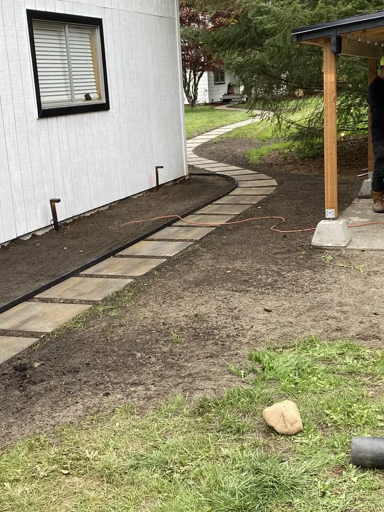 Reliable landscaping services experts serving Kent, WA - Sauz Landscaping