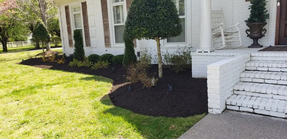 Trusted garden landscaping for beautiful yards in Murfreesboro, TN by SAV Landscaping