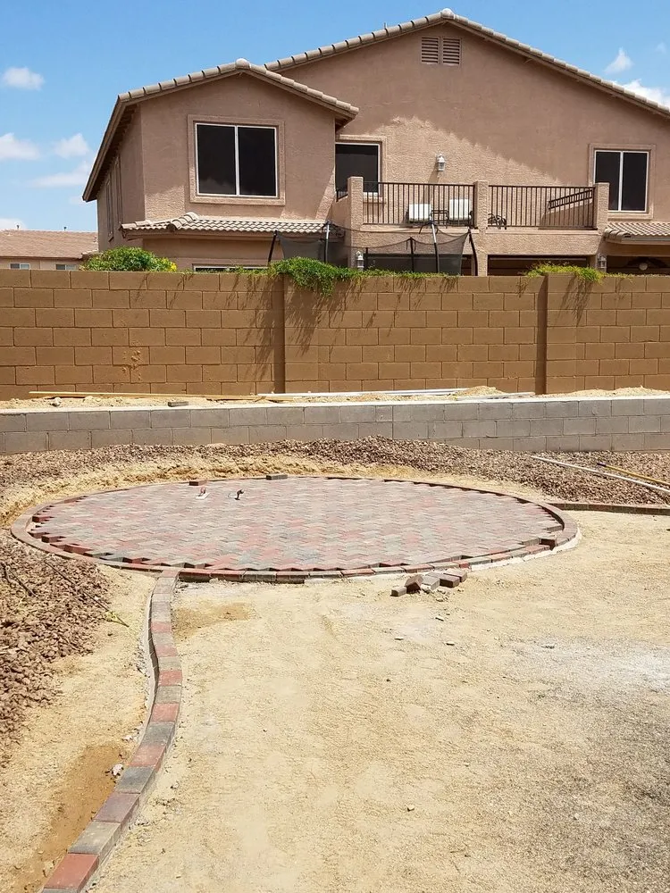 Trusted yard cleanup service in Phoenix, AZ - Savanna Design and Landscaping
