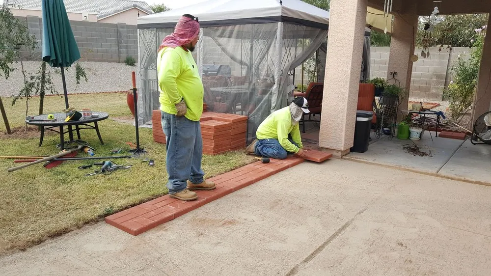 Trusted lawn care service in Phoenix, AZ by Savanna Design and Landscaping