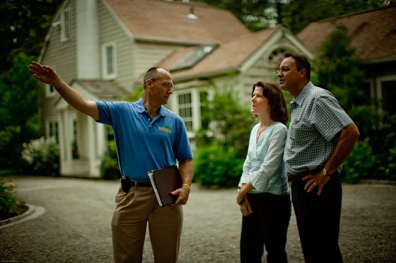 Custom residential landscaping experts serving Southampton, NY - SavATree Southampton