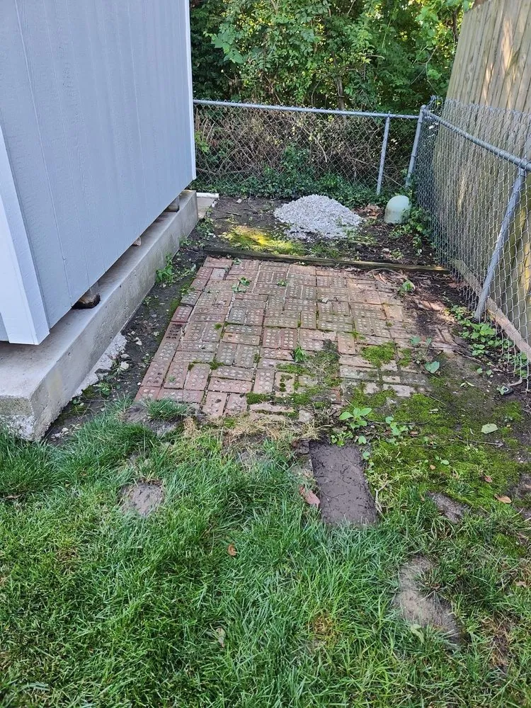 Reliable garden landscaping for beautiful yards in Winfield, MO by Save A Buck Landscaping