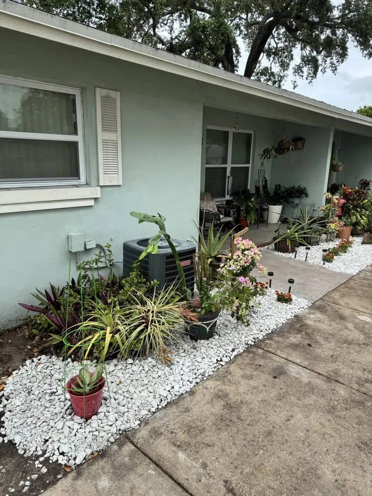 Reliable residential landscaping for homes across Davie, FL - Saveurs Landscape & Design