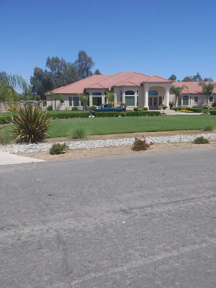 Expert outdoor landscaping experts serving Grover Beach, CA - Saving Green