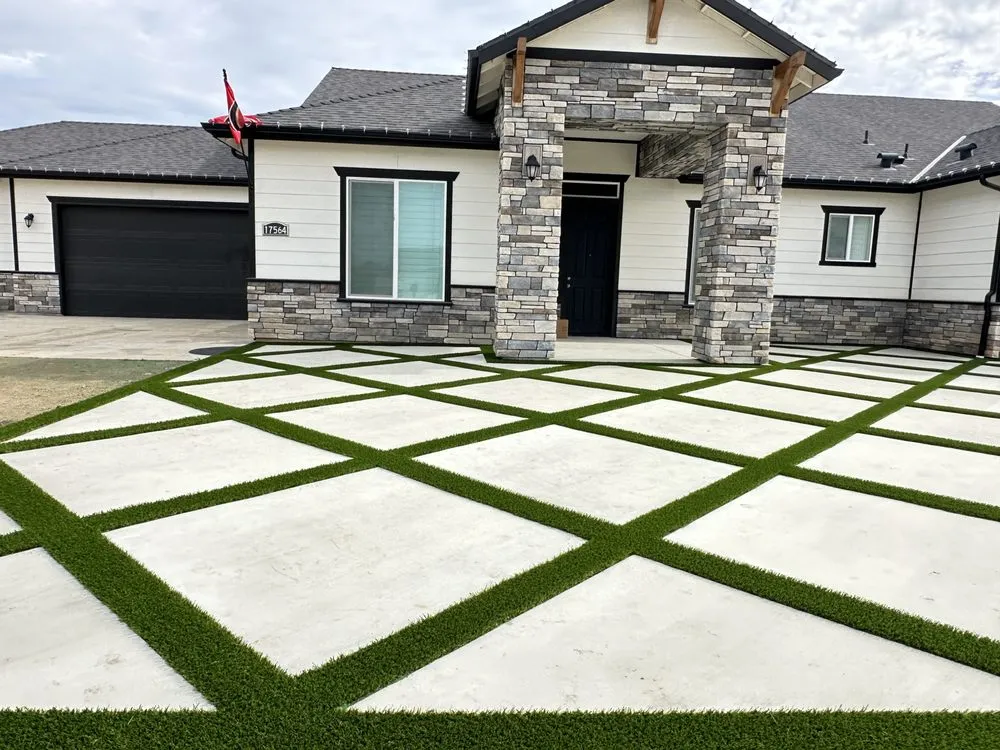 Local garden landscaping experts serving Visalia, CA - Saving Pro Landscaping